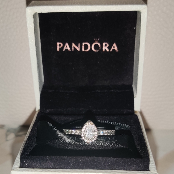 Pandora Radiant Teardrop Halo Ring, Cubic Zirconia - Picture 1 of 8